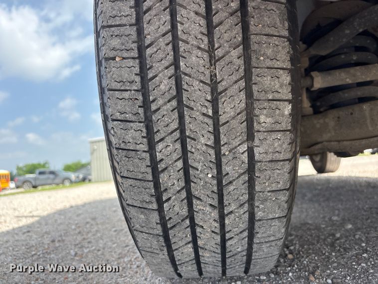 image for item EV2952 2000 Ford F150 pickup truck