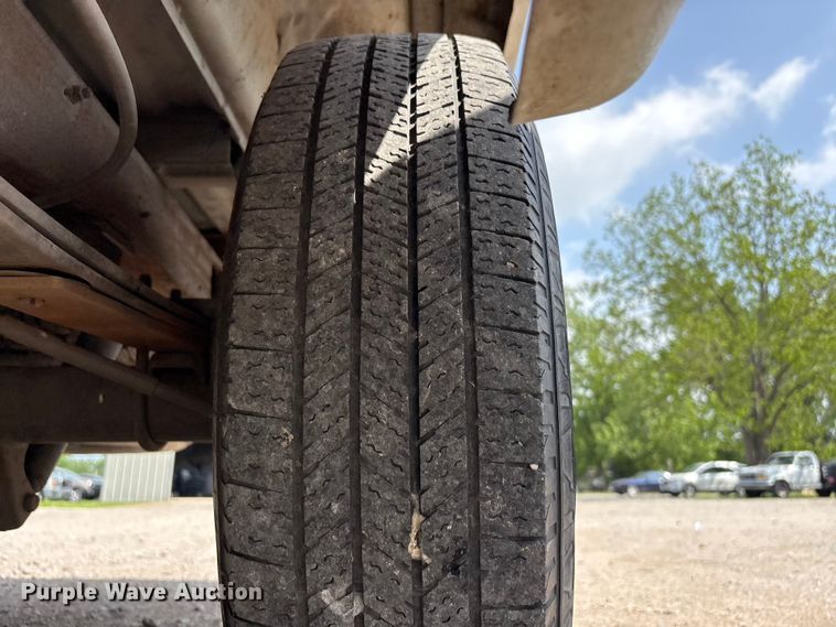 image for item EV2952 2000 Ford F150 pickup truck