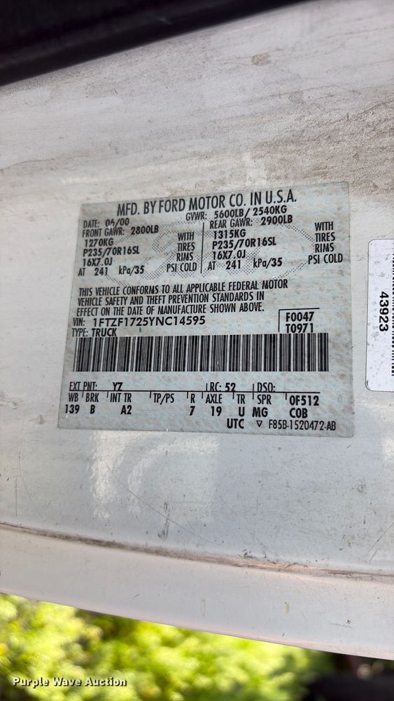 image for item EV2952 2000 Ford F150 pickup truck