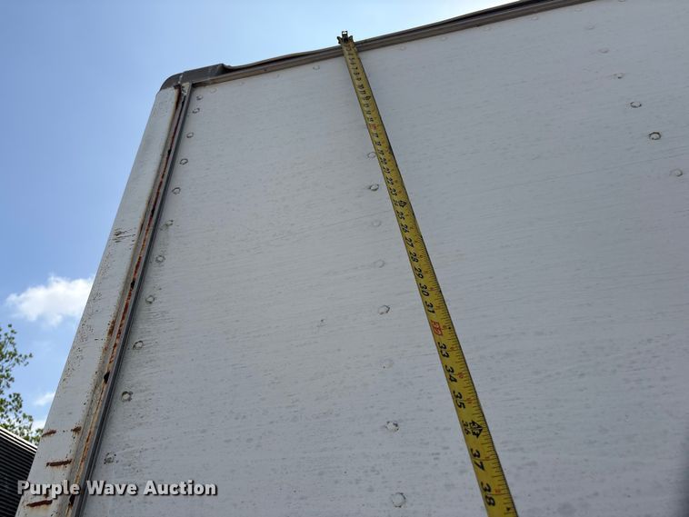 image for item EV2953 1992 Chevrolet G30 box truck