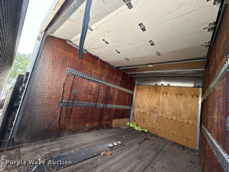image for item EV2953 1992 Chevrolet G30 box truck