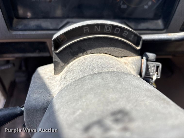 image for item EV2953 1992 Chevrolet G30 box truck