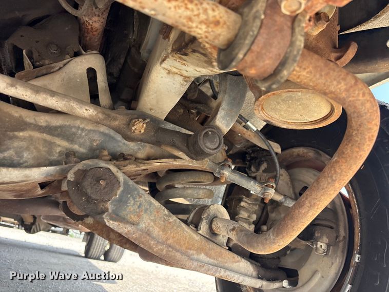 image for item EV2953 1992 Chevrolet G30 box truck