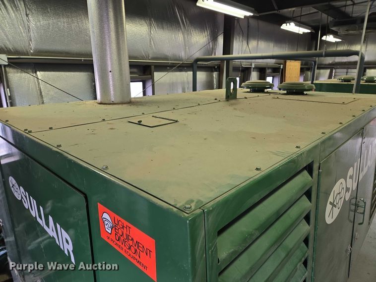 image for item EV5701 Sullair 900Q air compressor