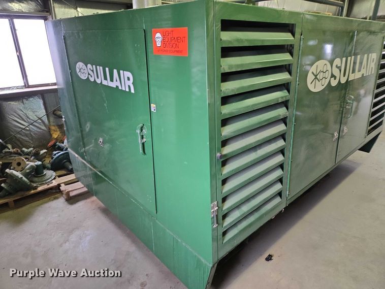 image for item EV5701 Sullair 900Q air compressor