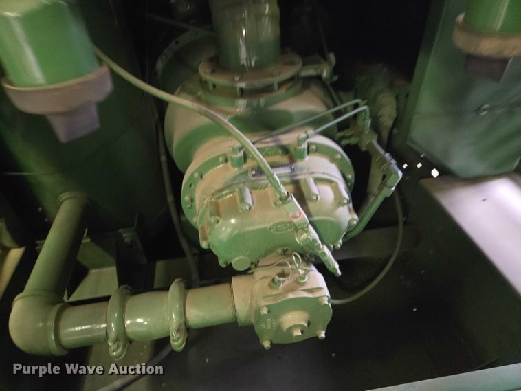 image for item EV5701 Sullair 900Q air compressor