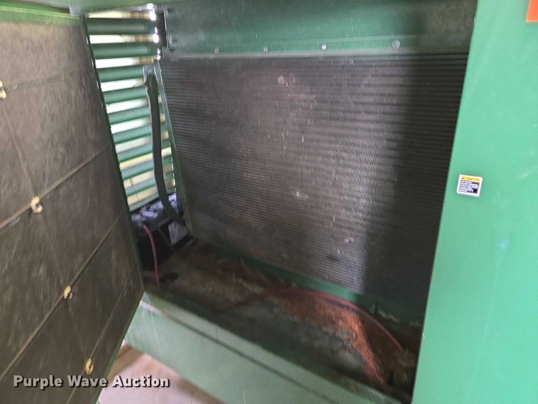 image for item EV5701 Sullair 900Q air compressor