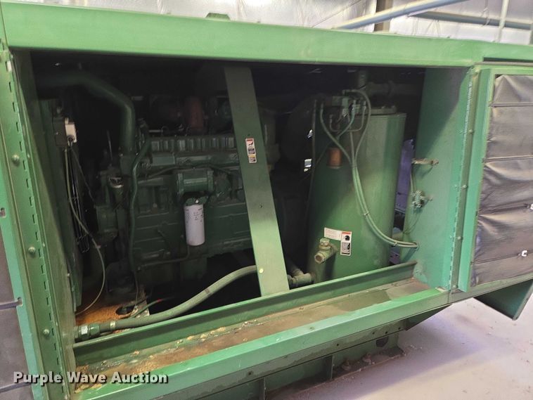 image for item EV5701 Sullair 900Q air compressor