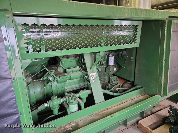 image for item EV5701 Sullair 900Q air compressor