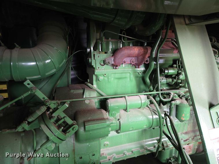 image for item EV5701 Sullair 900Q air compressor