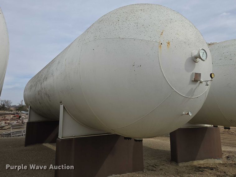 image for item EV5703 1973 Beaird propane tank