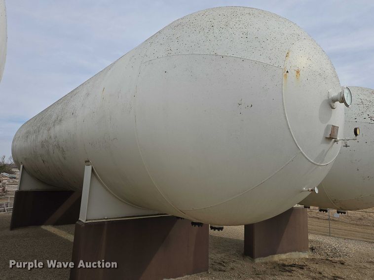 image for item EV5703 1973 Beaird propane tank