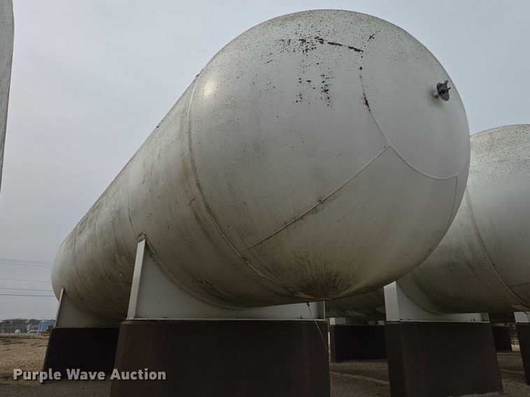 image for item EV5703 1973 Beaird propane tank