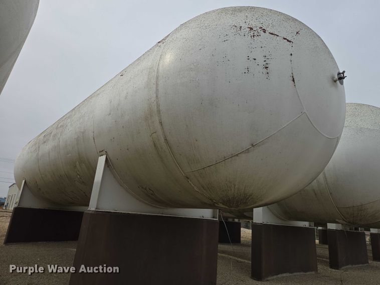 image for item EV5703 1973 Beaird propane tank