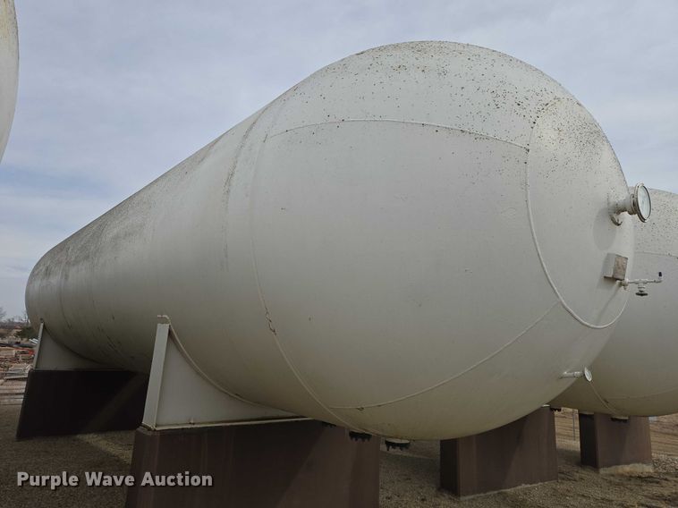 image for item EV5704 1973 Beaird propane tank