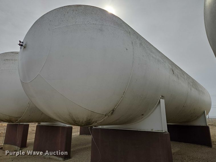 image for item EV5704 1973 Beaird propane tank