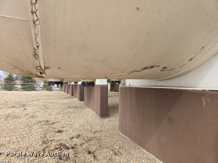 image for item EV5704 1973 Beaird propane tank