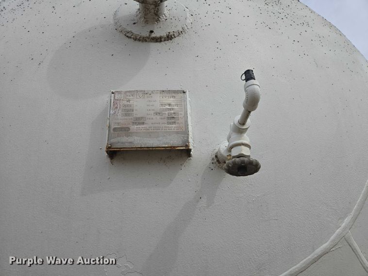 image for item EV5704 1973 Beaird propane tank