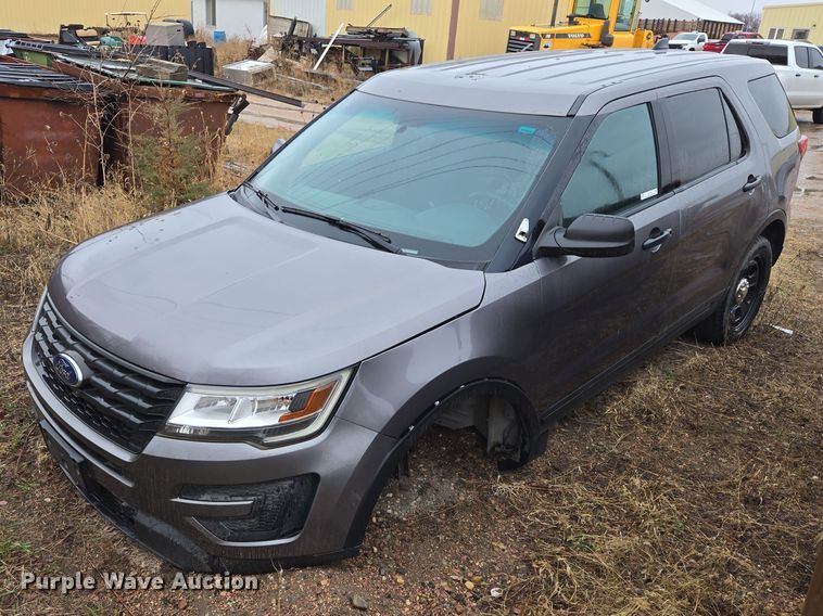 image for item EV5768 2017 Ford Explorer Police Interceptor SUV