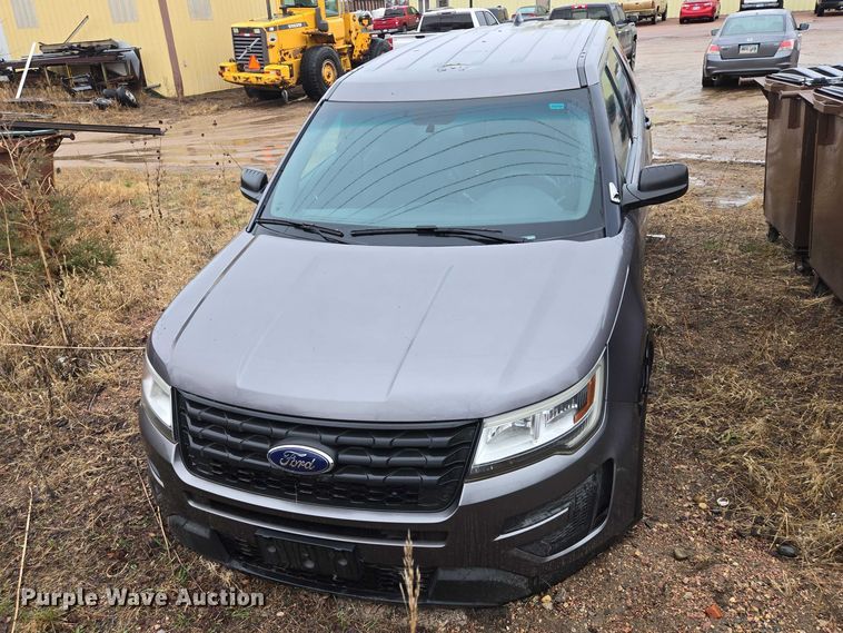 image for item EV5768 2017 Ford Explorer Police Interceptor SUV