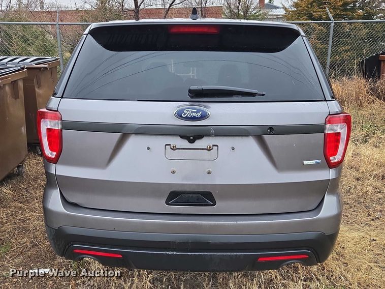 image for item EV5768 2017 Ford Explorer Police Interceptor SUV