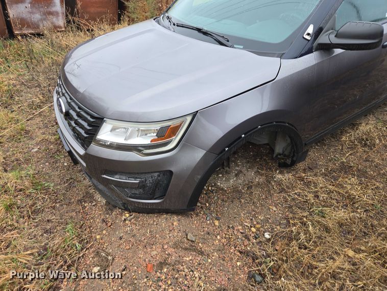 image for item EV5768 2017 Ford Explorer Police Interceptor SUV