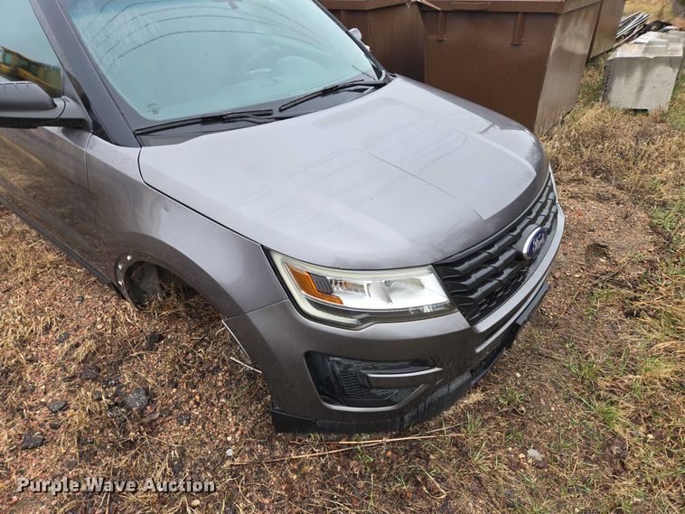 image for item EV5768 2017 Ford Explorer Police Interceptor SUV