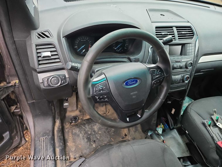 image for item EV5768 2017 Ford Explorer Police Interceptor SUV