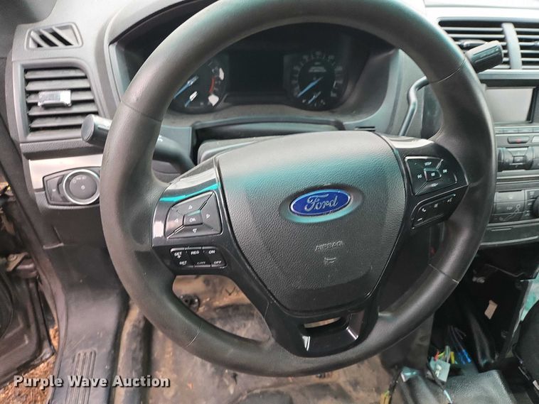 image for item EV5768 2017 Ford Explorer Police Interceptor SUV