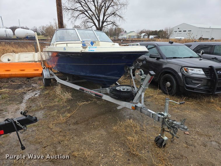 image for item EV5769 Pro Sports 2000 Sport DC boat