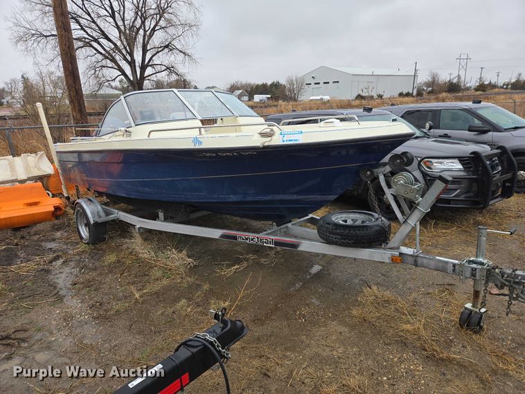 image for item EV5769 Pro Sports 2000 Sport DC boat