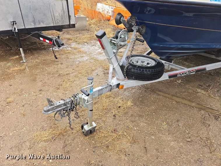 image for item EV5769 Pro Sports 2000 Sport DC boat