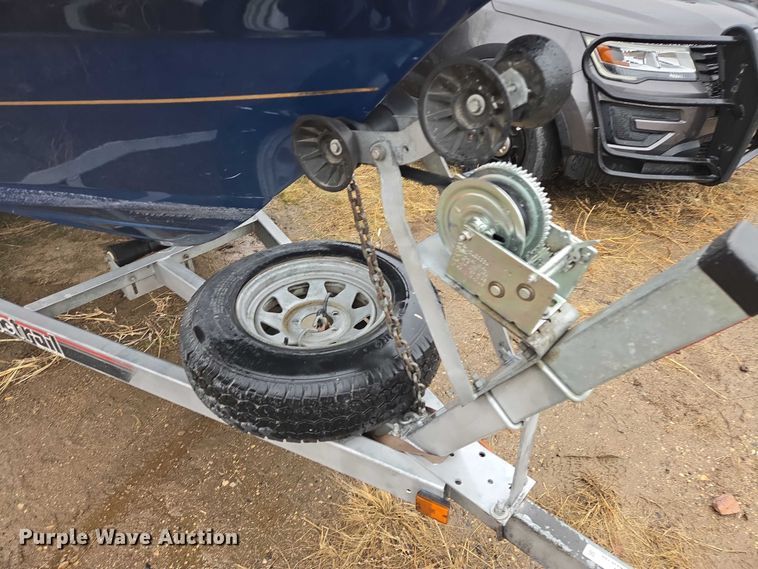 image for item EV5769 Pro Sports 2000 Sport DC boat