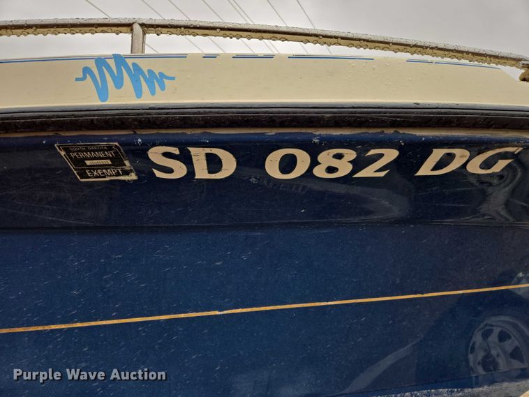 image for item EV5769 Pro Sports 2000 Sport DC boat