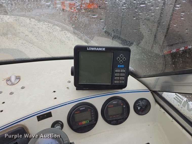 image for item EV5769 Pro Sports 2000 Sport DC boat