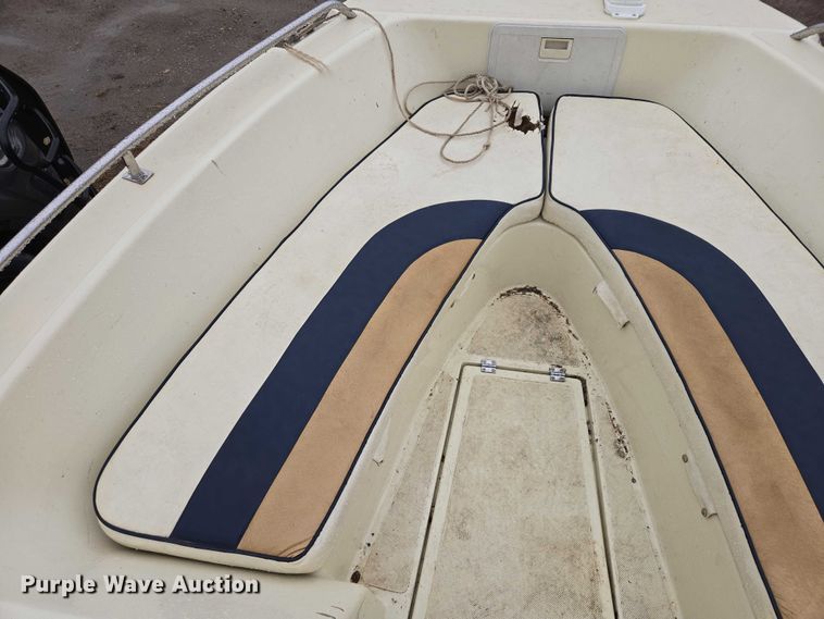 image for item EV5769 Pro Sports 2000 Sport DC boat