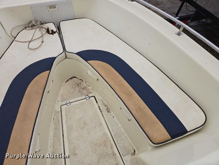 image for item EV5769 Pro Sports 2000 Sport DC boat