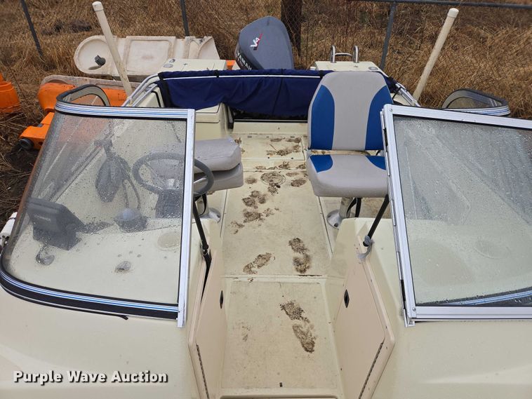 image for item EV5769 Pro Sports 2000 Sport DC boat