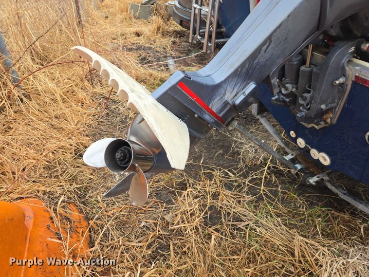 image for item EV5769 Pro Sports 2000 Sport DC boat