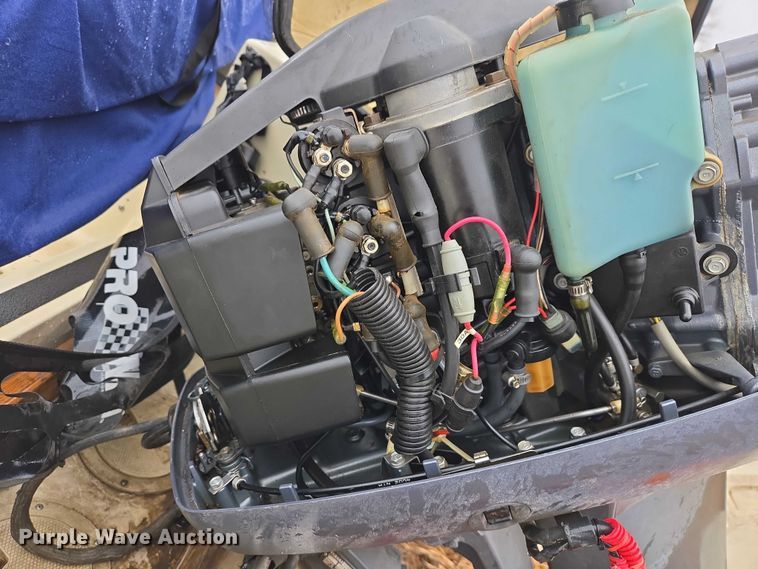 image for item EV5769 Pro Sports 2000 Sport DC boat