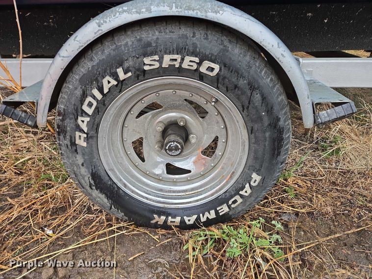 image for item EV5769 Pro Sports 2000 Sport DC boat