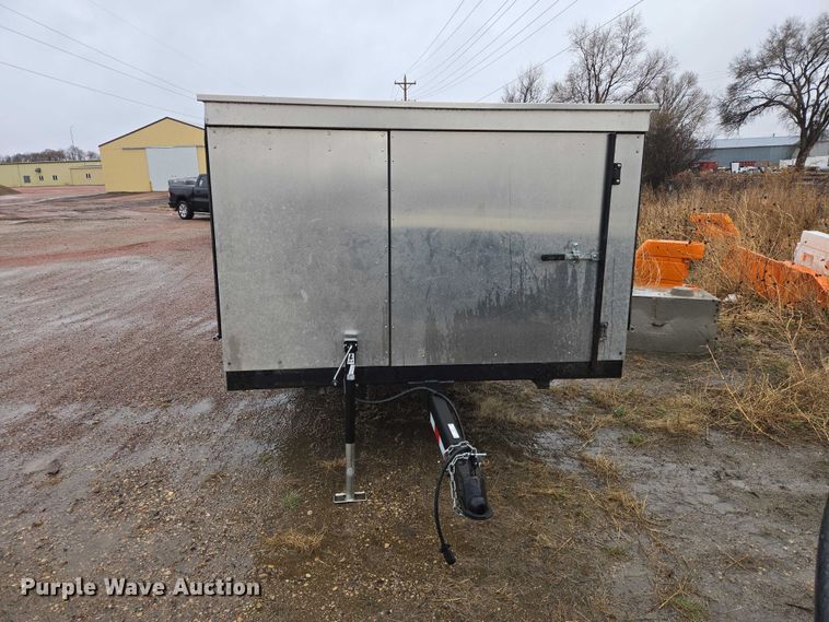 image for item EV5770 2004 Toolmaster enclosed cargo trailer