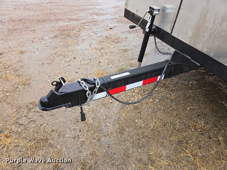 image for item EV5770 2004 Toolmaster enclosed cargo trailer