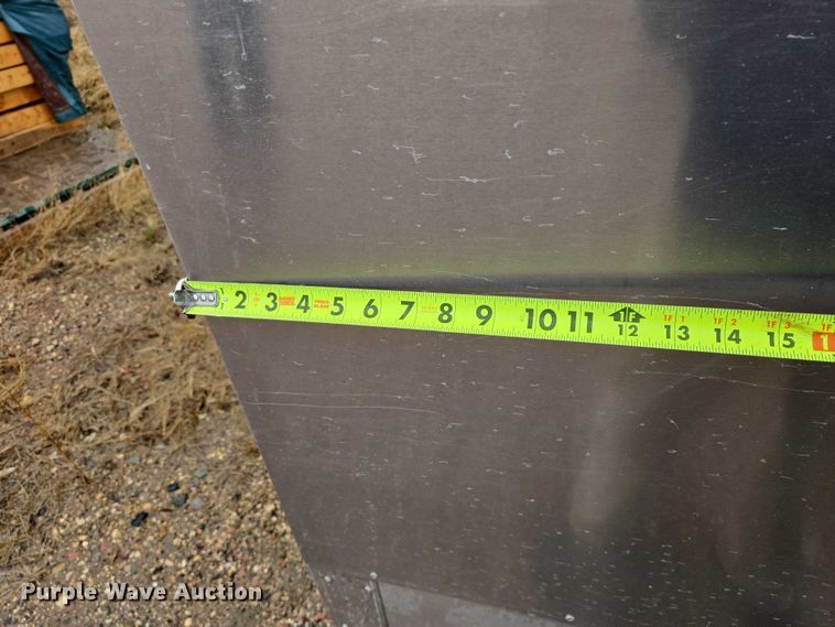 image for item EV5770 2004 Toolmaster enclosed cargo trailer