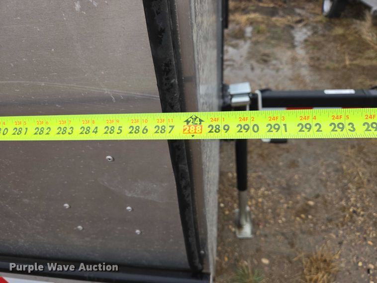 image for item EV5770 2004 Toolmaster enclosed cargo trailer
