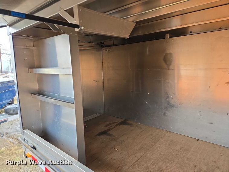 image for item EV5770 2004 Toolmaster enclosed cargo trailer