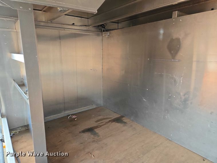 image for item EV5770 2004 Toolmaster enclosed cargo trailer