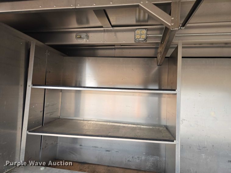 image for item EV5770 2004 Toolmaster enclosed cargo trailer