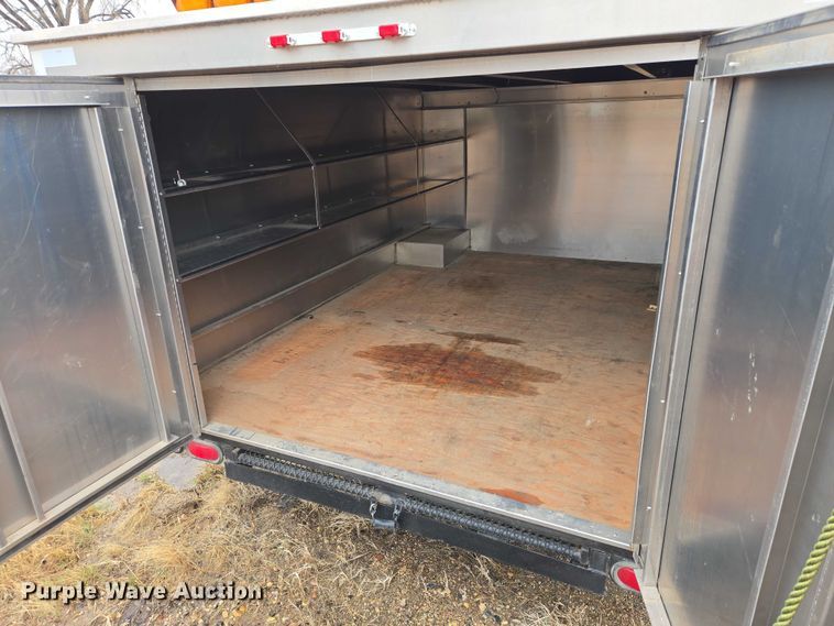 image for item EV5770 2004 Toolmaster enclosed cargo trailer
