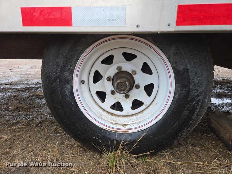 image for item EV5770 2004 Toolmaster enclosed cargo trailer